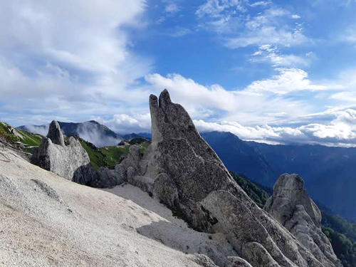 北アルプスデビュー 燕山荘と燕岳山頂
