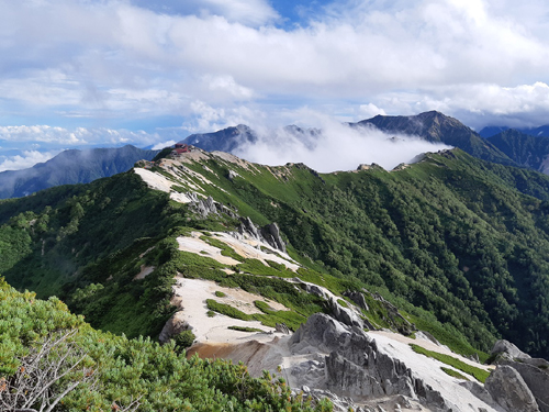 北アルプスデビュー 燕山荘と燕岳山頂