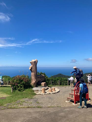 上越のお社の弥彦神社から弥彦山へ