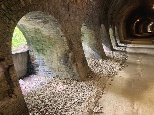 旧碓氷峠のめがね橋_廃線跡を歩く
